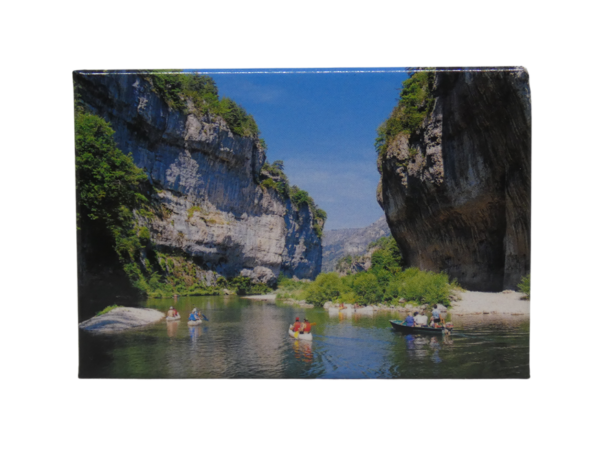 Magnet – Image 2
